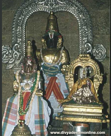 Swami Desikar, Saatrumarai, Thiru Vaheendrapuram