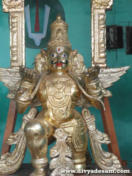 Tirukkavalampadi Garudar