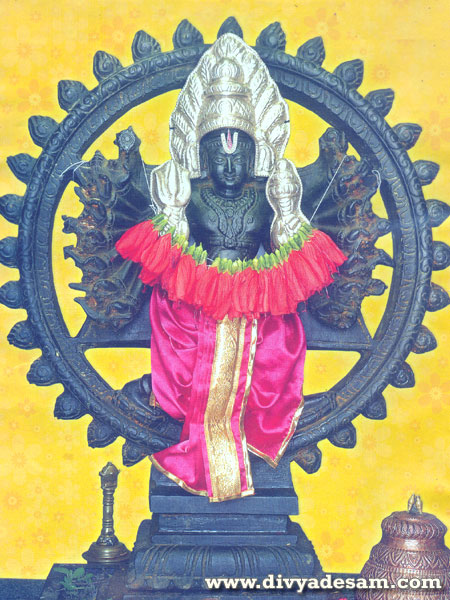 Sri Sudharsana Alwar - Sri Ramar Temple, Karur