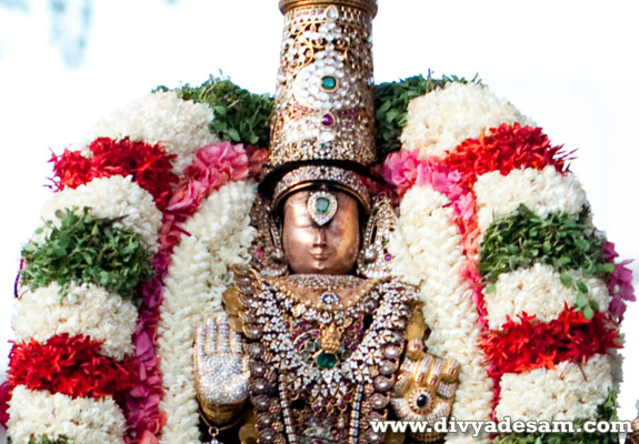 Sri Azhagiya Singar, Thiru Vellikeni