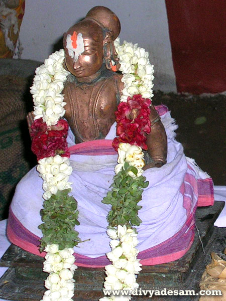 Swamy Nammalwar, Ponthavakkam Temple