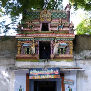 Amirtha Kalasa Garudan Sannadhi