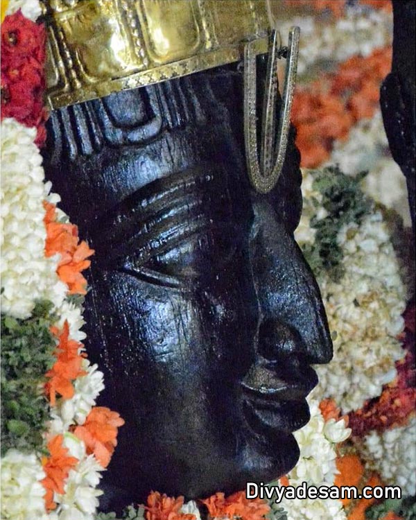 Sri Athi Varadar - அனந்த சரஸ் - கோவில் குளம், காஞ்சிபுரம் ஸ்ரீ வரதராஜப் பெருமாள் கோயில்